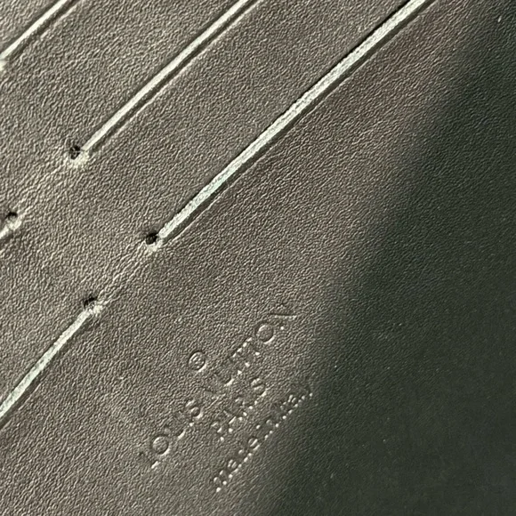 Louis Vuitton Monogram Taurillon Pochette Steamer - Picture 11 of 13